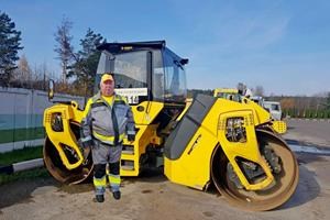Водитель погрузчика ДСУ № 14 ОАО &quot;ДСТ № 3&quot; Шалабанов Николай Анатольевич, 2019 год